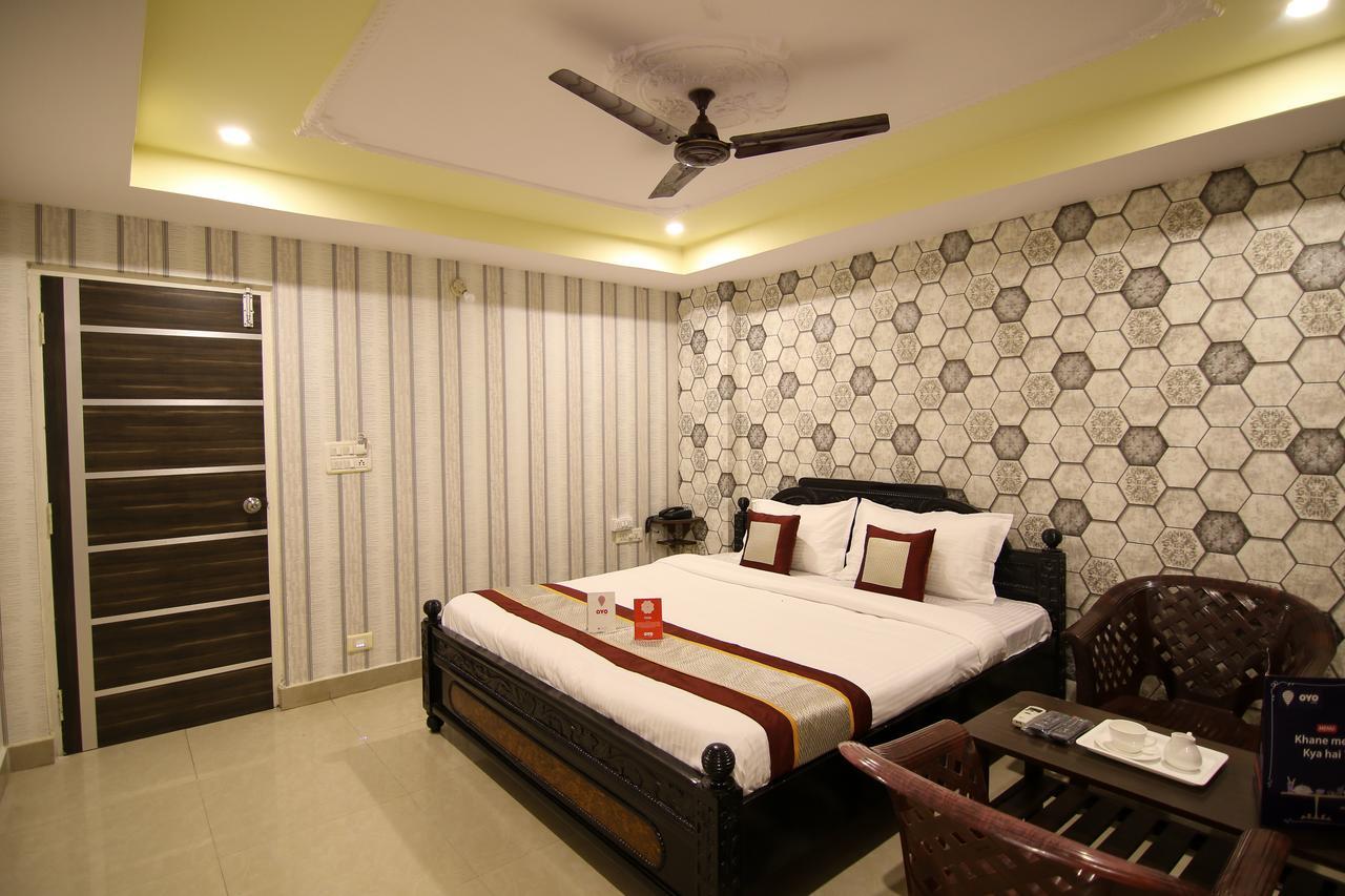 Oyo 9207 Chakri Guest House Visakhapatnam Exterior photo