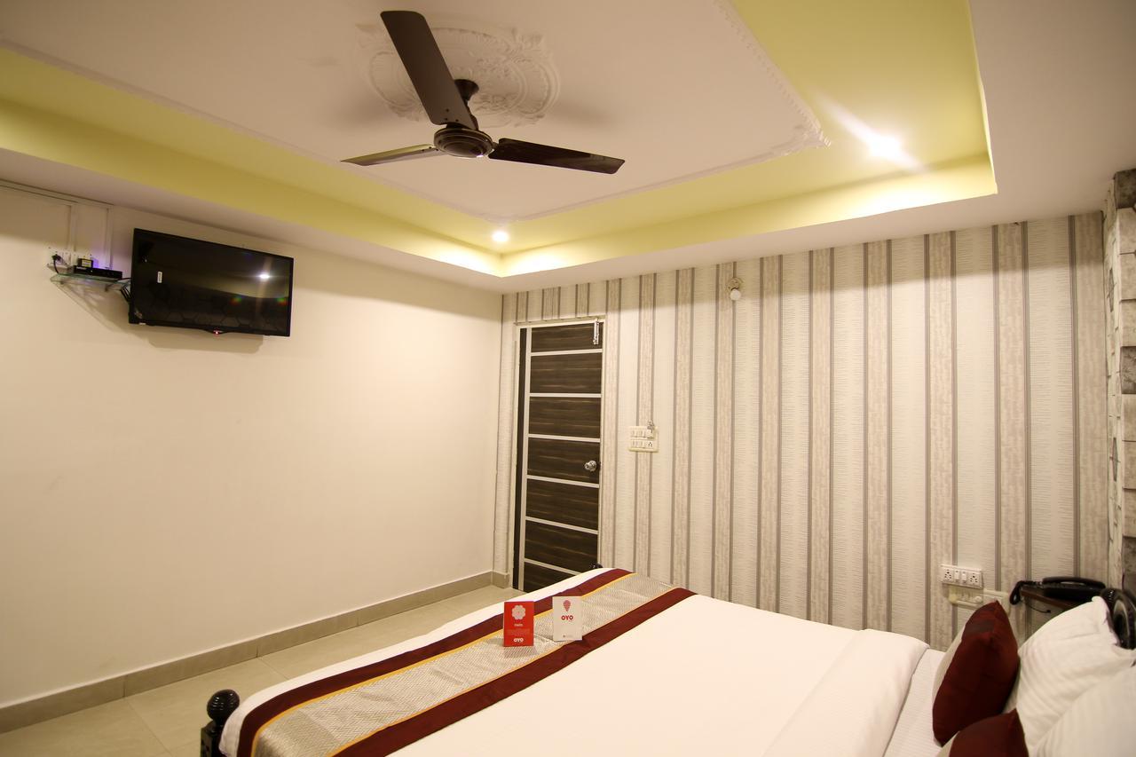 Oyo 9207 Chakri Guest House Visakhapatnam Exterior photo